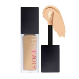 Huda Beauty FauxFilter Luminous Matte Concealer